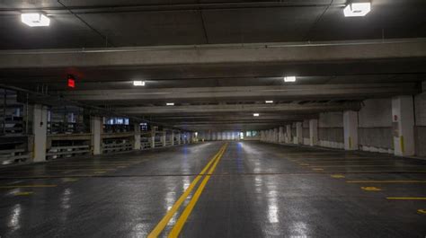 (CBSNewYork) -- Commuters are bracing for headaches when the parking garage that. . Hicksville lirr parking hours